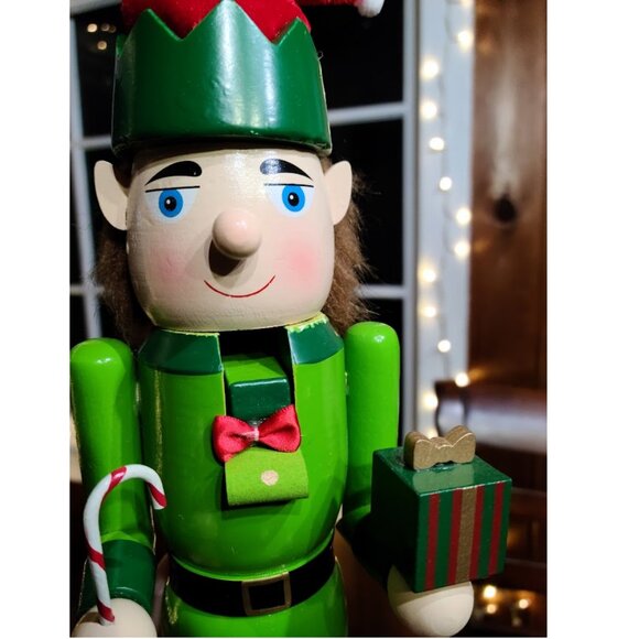 Christmas Nutcracker Soldier Elf Decor Wooden Statue Holiday Table Decoration - Picture 6 of 11